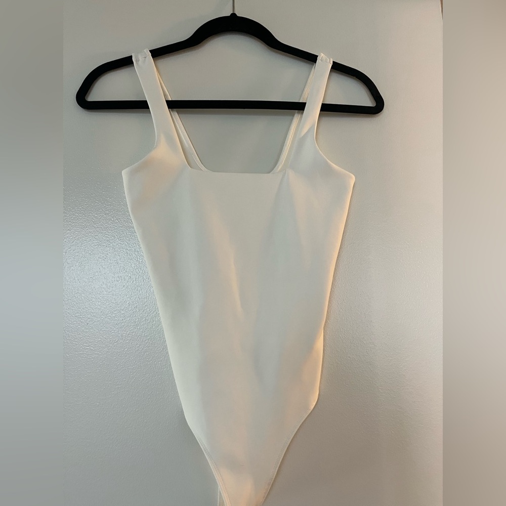 Good American bodysuit. Size 0.